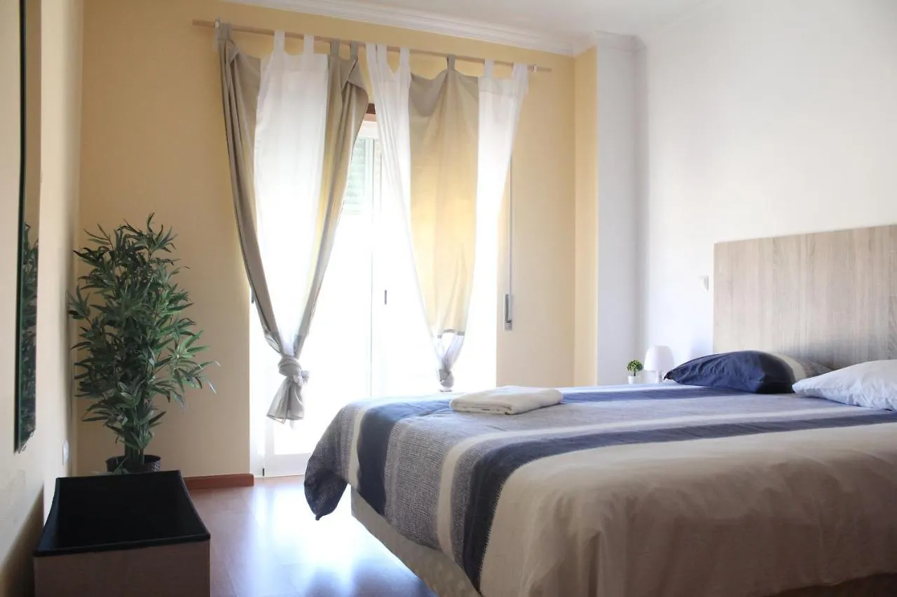 Guest house Lilas' Private Accommodation Vila do Bispo